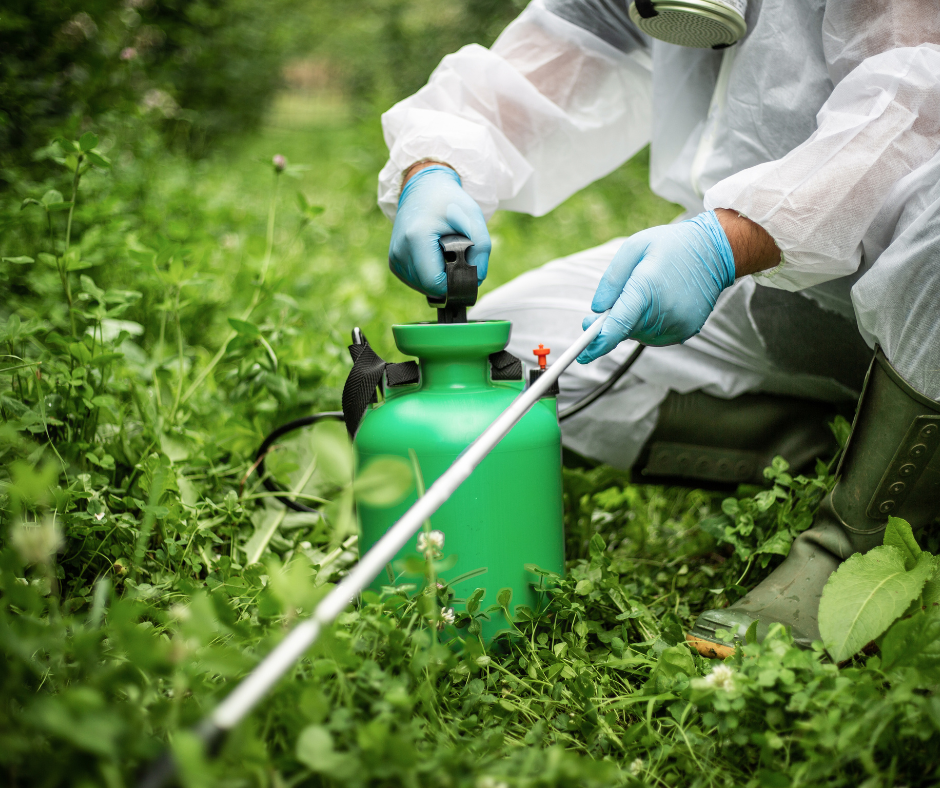 Applicator applying pesticides