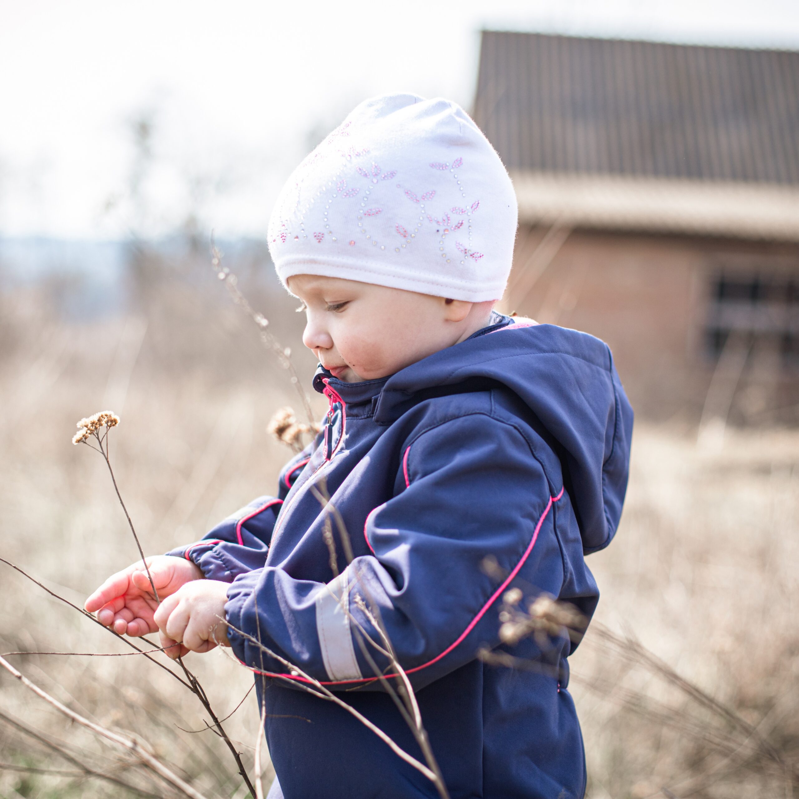Host of Season 3, Libby Presnall